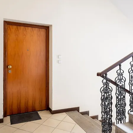 Cozy Letna Flat Walk To Center Lejlighed Prag